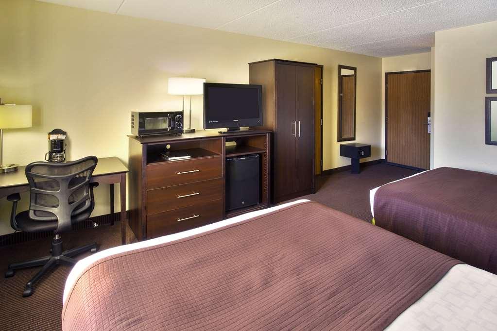 Quality Inn Ошкош Номер фото