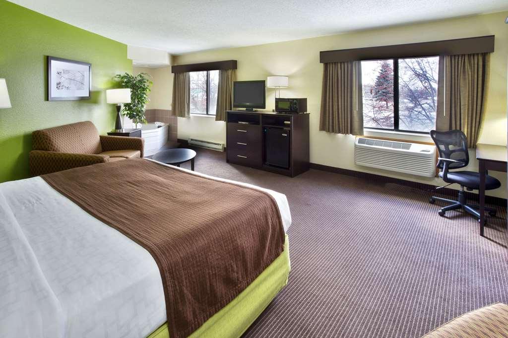 Quality Inn Ошкош Номер фото