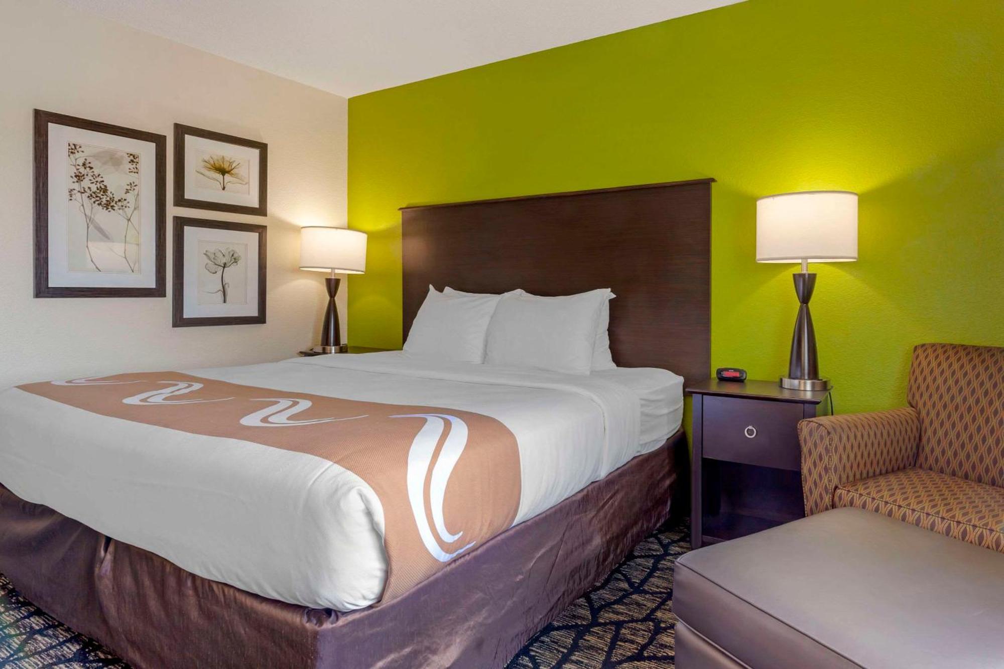 Quality Inn Ошкош Экстерьер фото