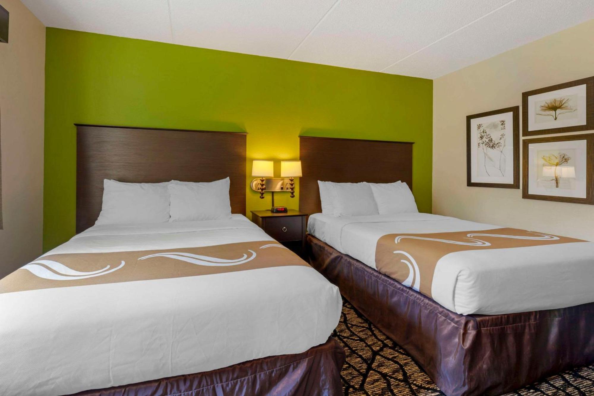 Quality Inn Ошкош Экстерьер фото